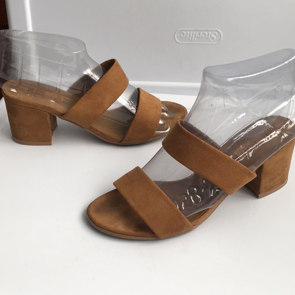 Forever 21 synthetic suede leather block heel strap sandals